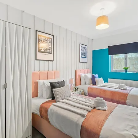 Apartamento Sleek And Stylish Gem - Sleeps 18